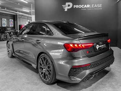 Audi RS3 LIM 2.5 TFSI quattro PERFORMANCE EDITION/ 1 OF 300/PANO/19...