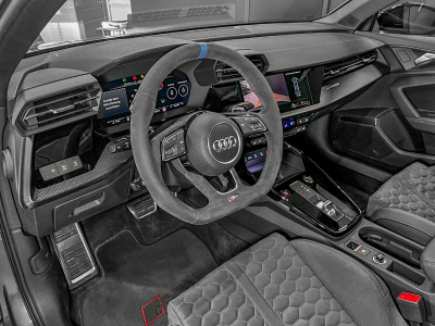 Audi RS3 LIM 2.5 TFSI quattro PERFORMANCE EDITION/ 1 OF 300/PANO/19...