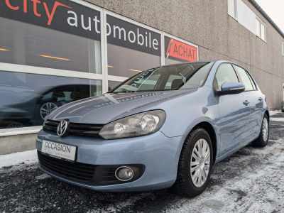 Volkswagen Golf 1.6 TDI BLUEMOTION CLIM AUTO VOLANT MULTI ATTACHE REMORQUE