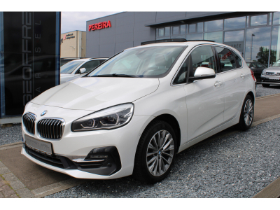 BMW 225 I XDRIVE LUXURY 1.HAND CUIR BI-XENON NAVI 4X4