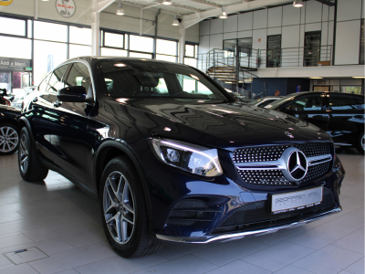 Mercedes-Benz GLC 250 4 MATIC COUPE AMG LINE PANO CUIR NAVI 1 HAND