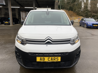 Citroën Berlingo 1.6 Hdi 55KW Navi PDC AR Apple Carplay Tempomat