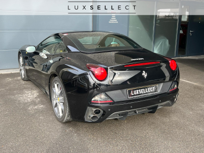 Ferrari California 4.3 V8 460 HP Nero Daytona / CarPlay / Magneride / 20