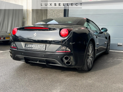 Ferrari California 4.3 V8 460 HP Nero Daytona / CarPlay / Magneride / 20