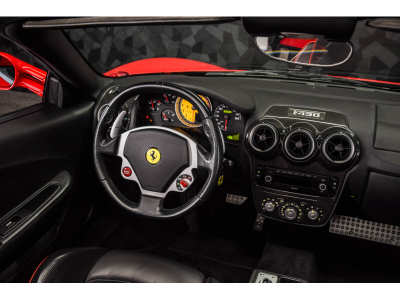 Ferrari F430 Spider V8