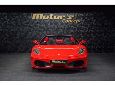 Ferrari F430 Spider V8