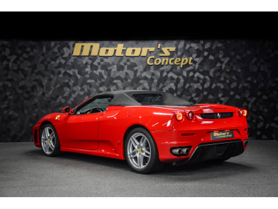 Ferrari F430 Spider V8