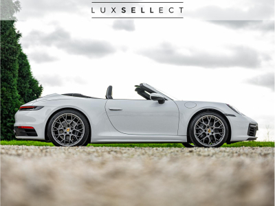 Porsche 992 Carrera Cabriolet SPORT DESIGN / BOSE / PDLS+ VOLL