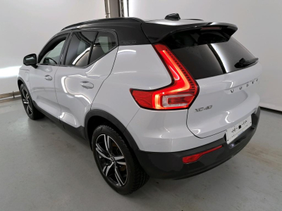 Volvo XC40 1.5 T5 RECHARGE GEARTRONIC R-DESIGN