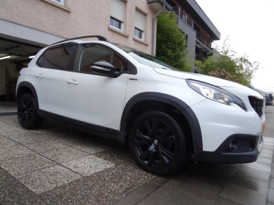 Peugeot 2008 1.6 e-HDi 100CV GT-Line