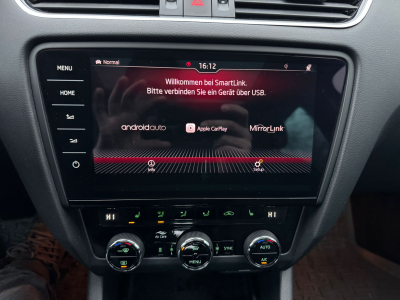 Skoda Octavia SKODA OCTAVIA SCOUT 4X4 PANORAMA LED NAVI KAMERA SHZ CARPLAY