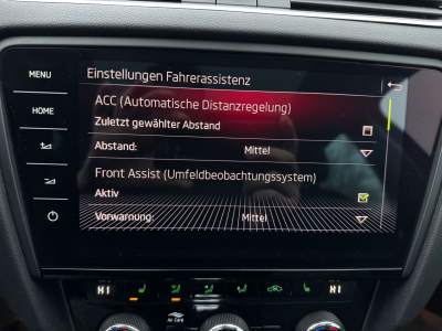 Skoda Octavia SKODA OCTAVIA SCOUT 4X4 PANORAMA LED NAVI KAMERA SHZ CARPLAY