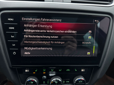 Skoda Octavia SKODA OCTAVIA SCOUT 4X4 PANORAMA LED NAVI KAMERA SHZ CARPLAY