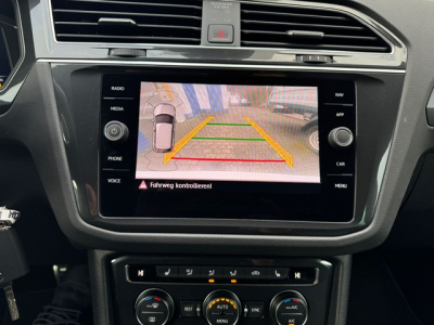 Volkswagen Tiguan VOLKSWAGEN TIGUAN R-LINE 4MOTION NAVI LED LEDER KAMERA DIGITAL COCKPIT