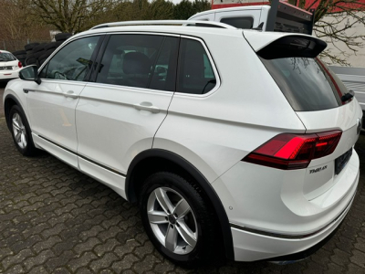 Volkswagen Tiguan VOLKSWAGEN TIGUAN R-LINE 4MOTION NAVI LED LEDER KAMERA DIGITAL COCKPIT