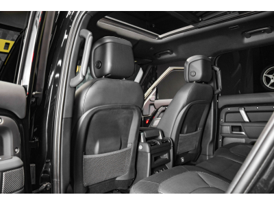 Land-Rover Defender 110 MHEV D300 X- Dynamic HSE