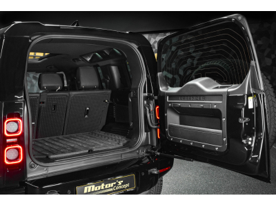 Land-Rover Defender 110 MHEV D300 X- Dynamic HSE