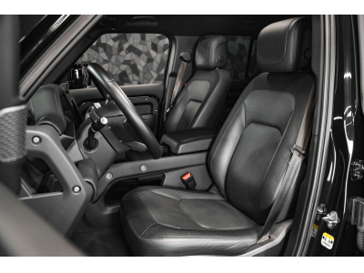 Land-Rover Defender 110 MHEV D300 X- Dynamic HSE