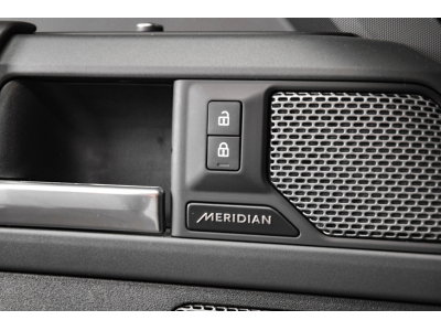 Land-Rover Defender 110 MHEV D300 X- Dynamic HSE