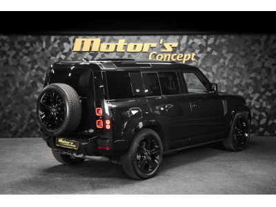 Land-Rover Defender 110 MHEV D300 X- Dynamic HSE