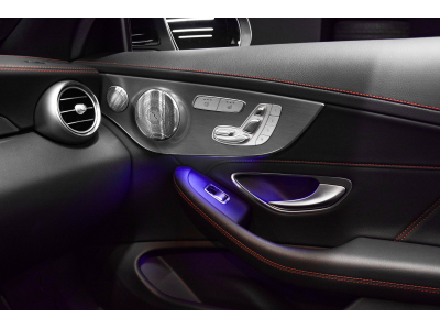 Mercedes-Benz C 300 4 MATIC Cabriolet AMG Line