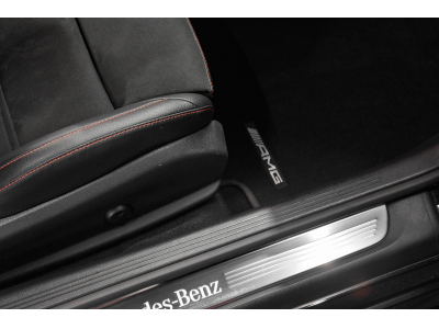 Mercedes-Benz C 300 4 MATIC Cabriolet AMG Line