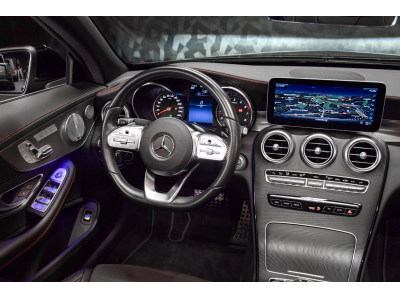 Mercedes-Benz C 300 4 MATIC Cabriolet AMG Line