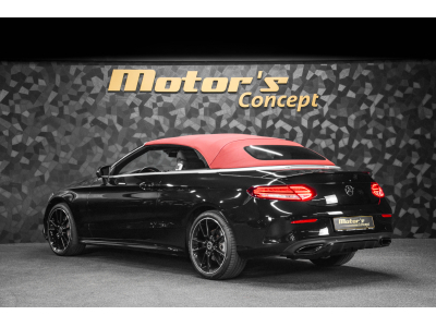 Mercedes-Benz C 300 4 MATIC Cabriolet AMG Line