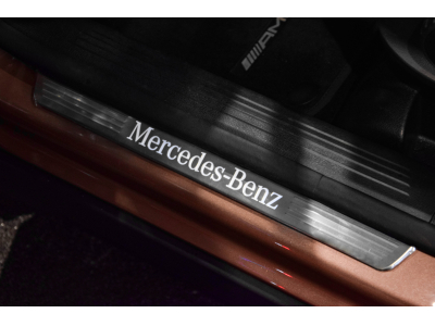 Mercedes-Benz GLA 250 e AMG LINE