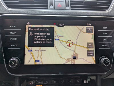 Skoda Superb 1.6 TDI DSG CUIR CARPLAY LED CAMERA SIEGES CHAUFF