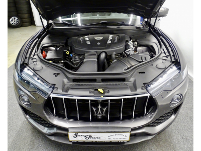 Maserati Levante Q4 SPORT PAKET CUIR BI-XENON NAVI 4X4