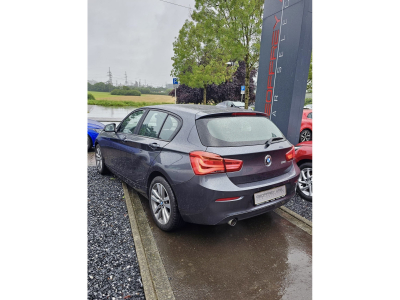 BMW 118 i FACELIFT SPORT LINE AUTO LED NAVI