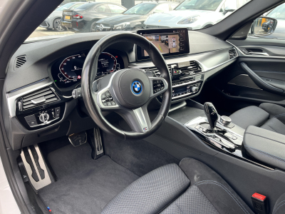 BMW 530 Break 530 E Xdrive PACK M / AHK/ HARMANN KARDON / LASER LIGHT