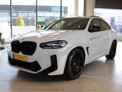 BMW X4 M COMPETITION FACELIFT DKG, HARMAN KARDON, CUIR, NAVI,PANO