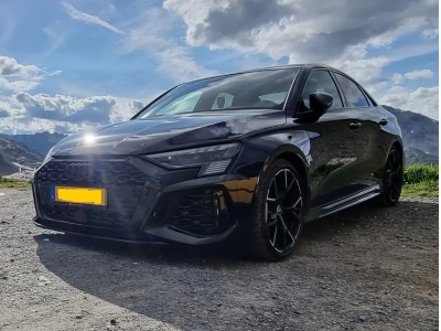 Audi RS3 SEDAN CERAMIK + RS DESIGN + MATRIX LED FULL OPTIONS