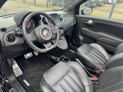 Abarth 595 Competizione Cabriolet 180 Auto.