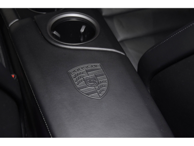 Porsche Taycan 4S