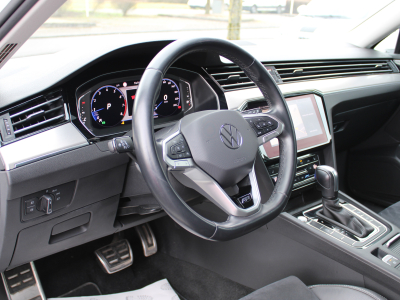 Volkswagen Passat Variant 2.0 TSI R-LINE 190 PS, NAVI, CUIR, CAMERA,