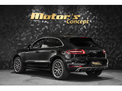 Porsche Macan S
