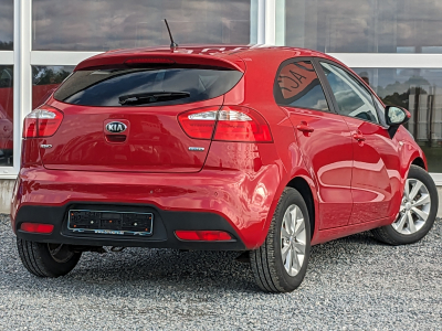 Kia Rio 1.4 CRDI BLUETOOTH CLIM RADIO