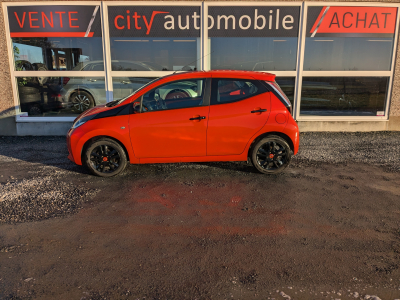 Toyota Aygo 1.0i CLIM AUTO CAMERA CRUISE CONTROL BLUETOOTH