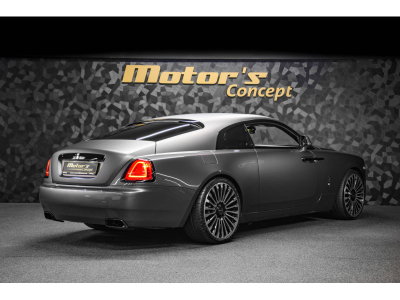 Rolls-Royce Wraith Black Badge 6.6 V12 - MANSORY