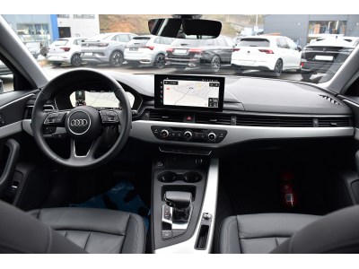 Audi A4 Avant 30 TDI S-Tronic