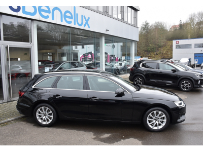Audi A4 Avant 30 TDI S-Tronic