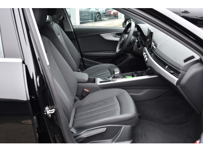 Audi A4 Avant 30 TDI S-Tronic