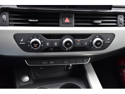 Audi A4 Avant 30 TDI S-Tronic