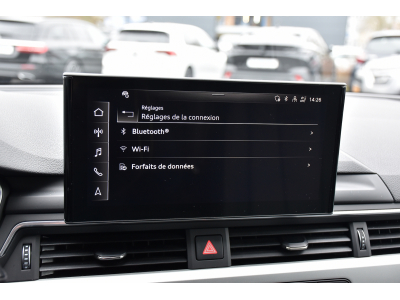 Audi A4 Avant 30 TDI S-Tronic