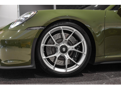 Porsche 992 GT3 Touring PDK - PTS NATO OLIVE