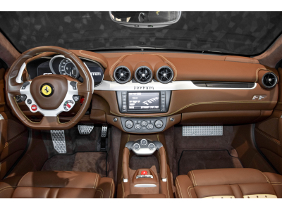 Ferrari FF V12 - GRIGIO SILVERSTONE