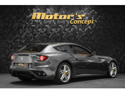 Ferrari FF V12 - GRIGIO SILVERSTONE